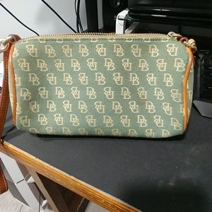 Dooney and Bourke wristlet
